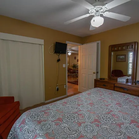2Br Condo - King Beds - Near The 76 Strip - Free Tickets Included - Ch1-1